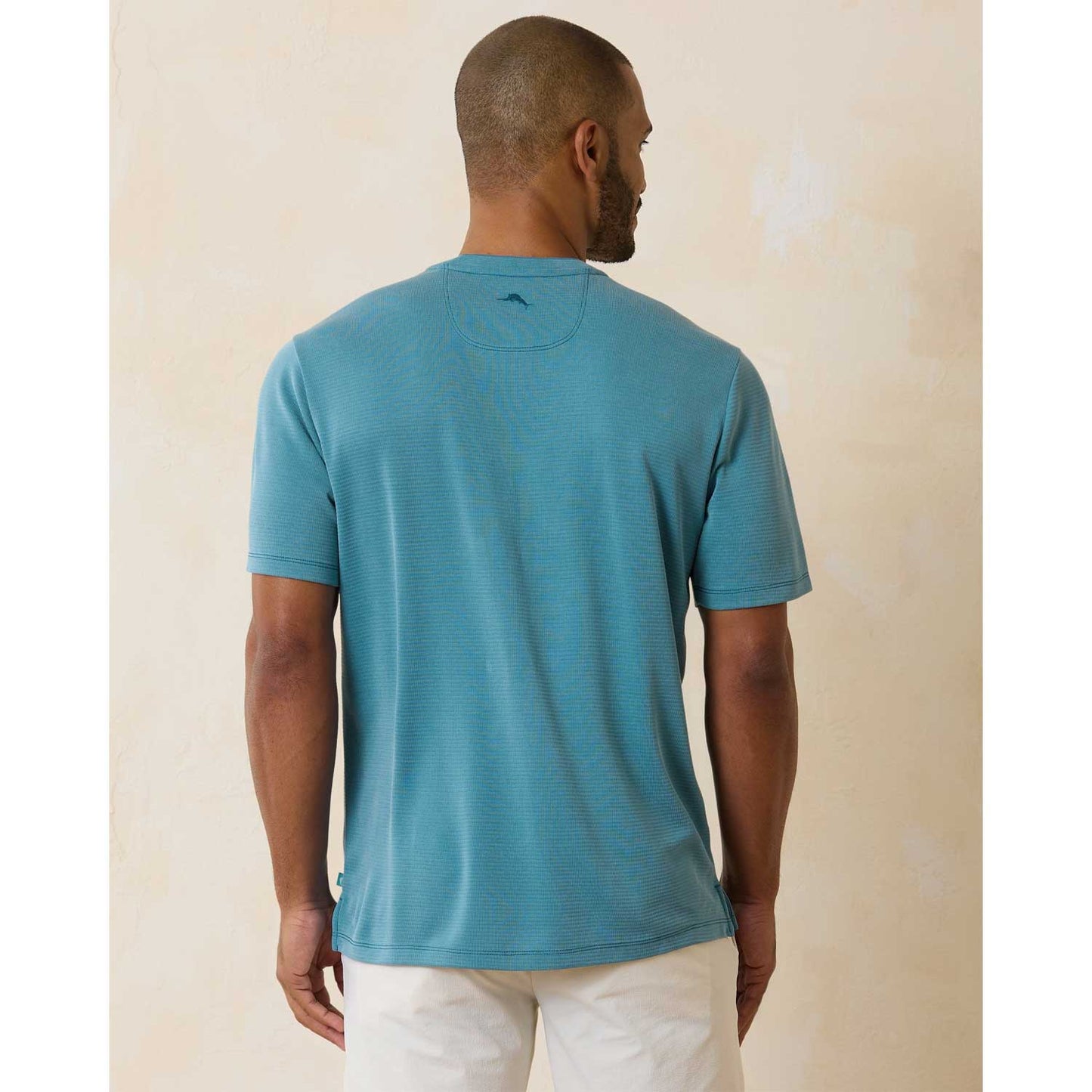 Tommy Bahama Coastal Crest IslandZone V-Neck Shirt