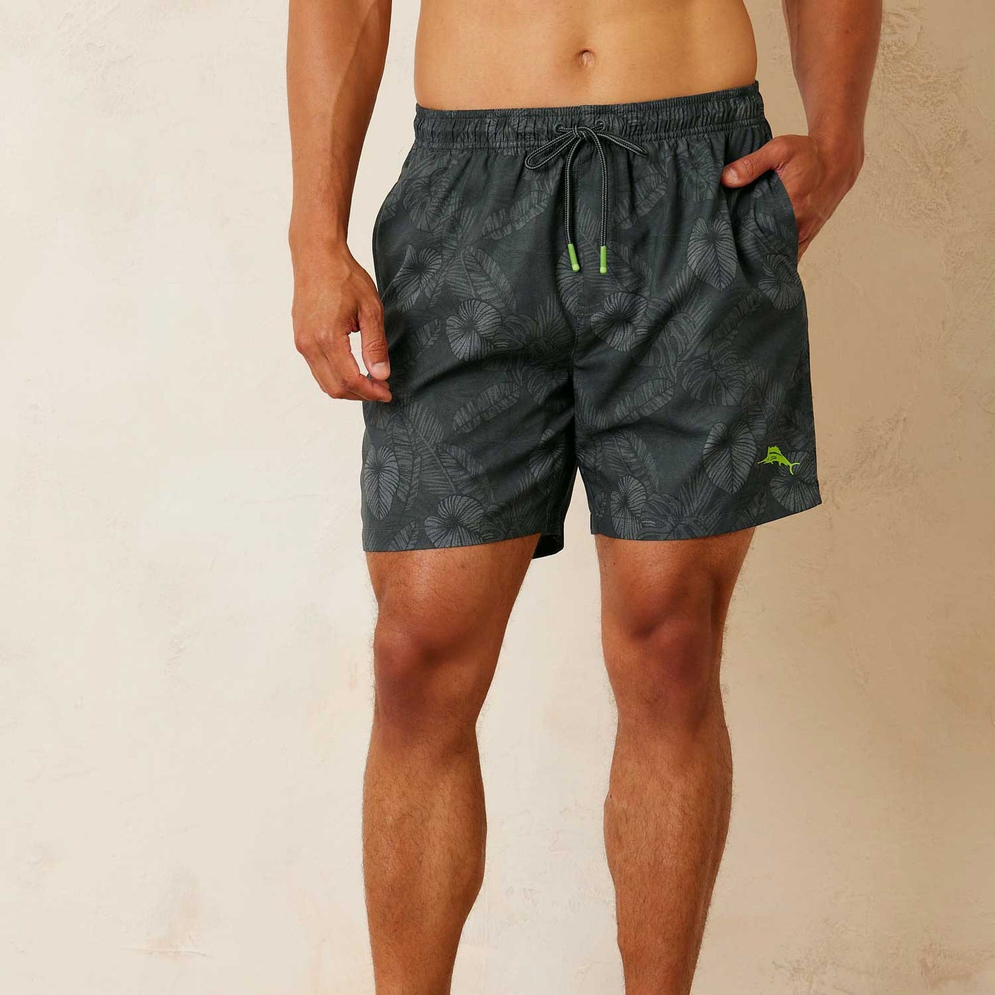 Tommy Bahama Naples Keep It Frondly 6-Inch Men's Swim Trunks