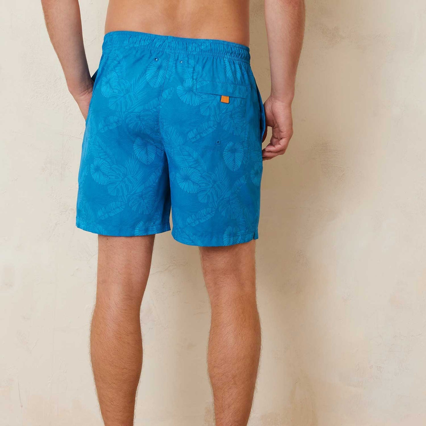 Tommy Bahama Naples Keep It Frondly 6-Inch Men's Swim Trunks