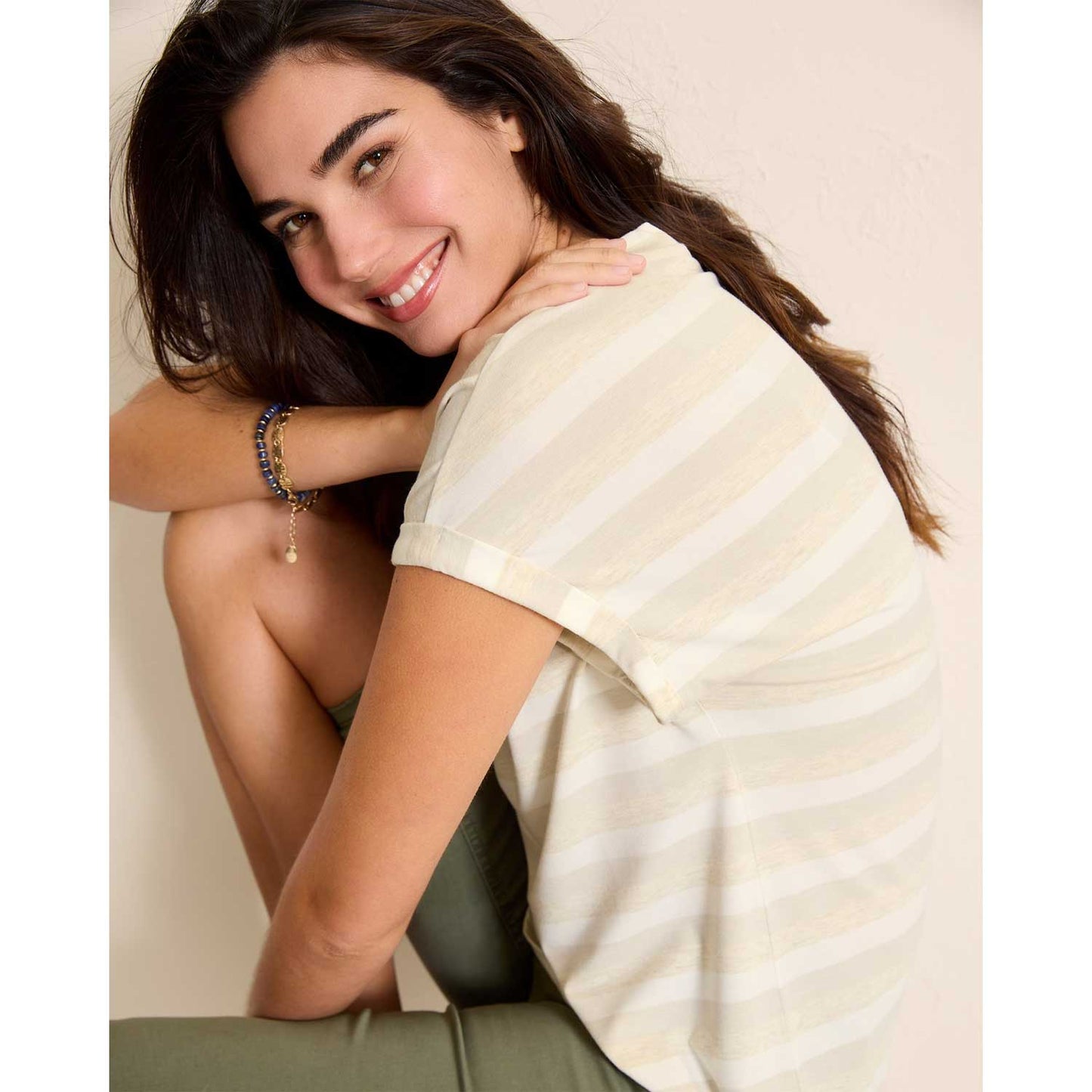 Tommy Bahama Kauai Island Voyage V-Neck T-Shirt - Fresco Heather