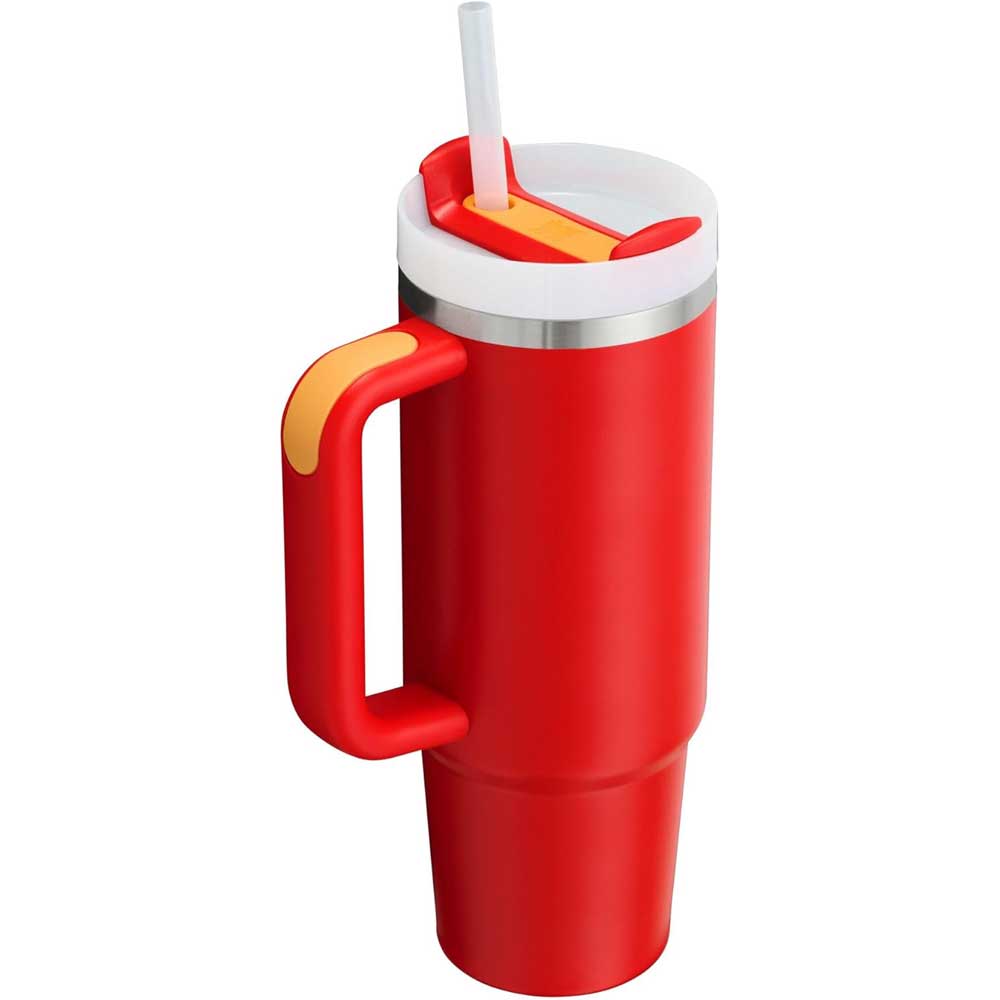 Stanley The Quencher H2.0 Flowstate Tumbler - Chili Red 30 Ounces - BeachToBlvd