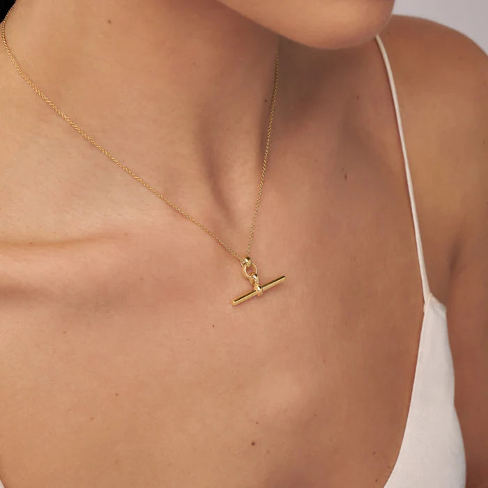 Sahira billie Toggle Necklace Gold