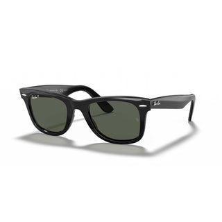 Ray-Ban Wayfarer Classic Polarized Sunglasses - Polished Black 54 mm Frame - Green Lenses - BeachToBlvd