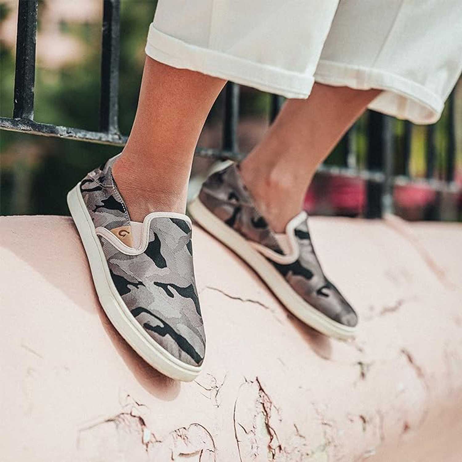 Olukai Pehuea Pa'i Slip-On Women's Sneakers - Soft Pink / Ke Au Camo - BeachToBlvd