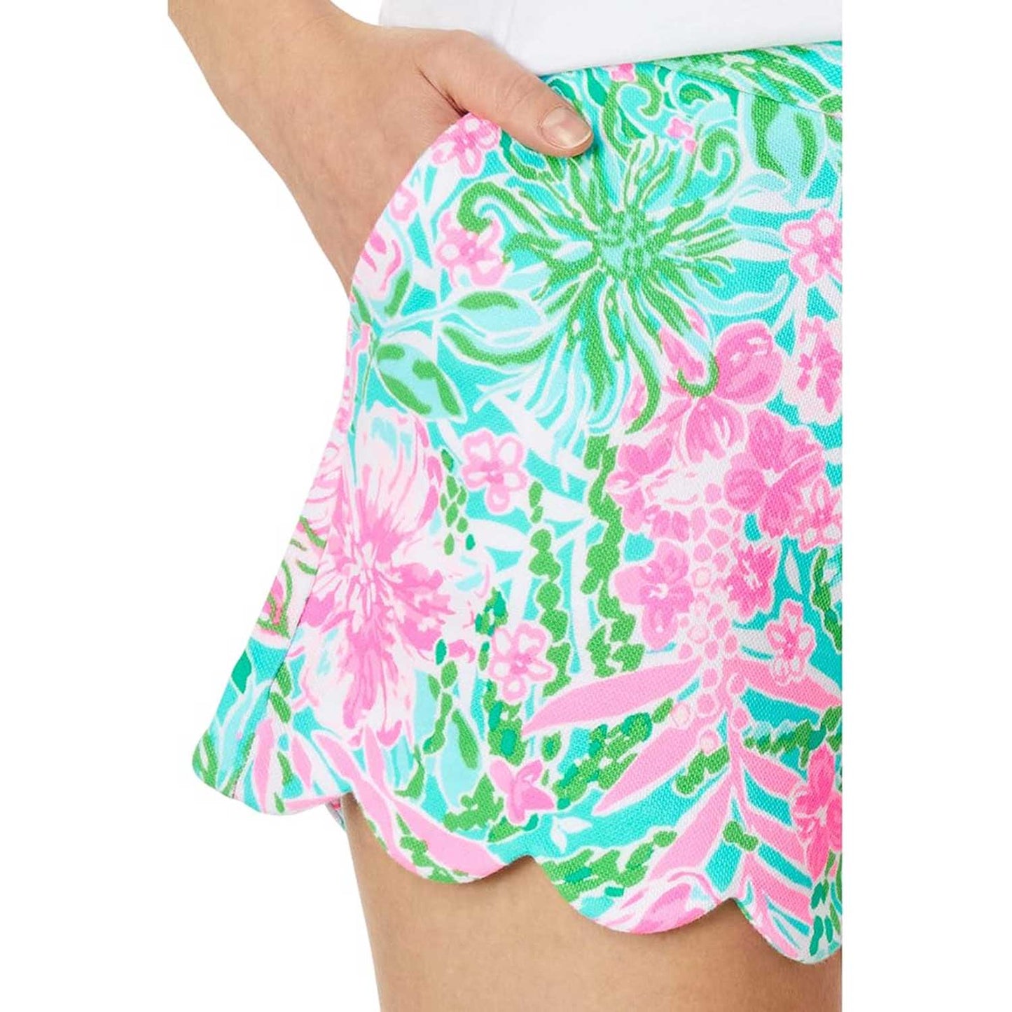 Lilly Pulitzer Women's 5 Inch Buttercup Scallop Hem Short - Amalfi Blue Leaf It Wild