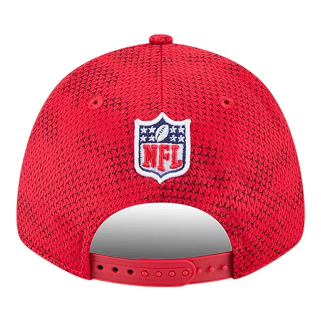 New Era Kansas City Chiefs 2024 Sideline 9FORTY 940 Stretch Snap Adjustable Hat