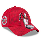 New Era Tampa Bay Buccaneers Sideline 9FORTY 940 Stretch Snap Adjustable Hat