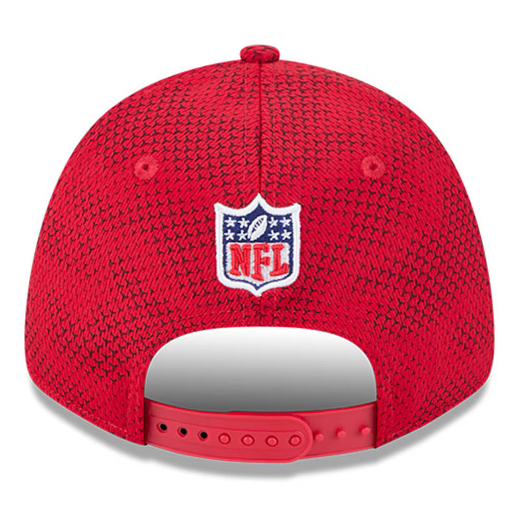 New Era San Francisco 49ers 2024 Sideline 9FORTY 940 Stretch Snap Adjustable Hat