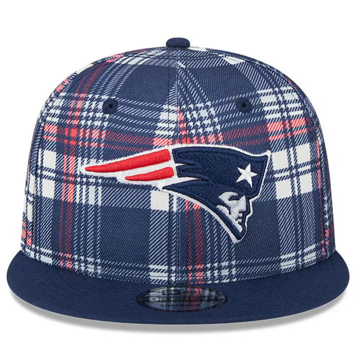 New Era New England Patriots 2024 9FIFTY 950 Sideline Statement Plaid Snapback Hat