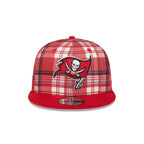 New Era Tampa Bay Buccaneers 9FIFTY 950 Sideline Statement Plaid Snapback Hat