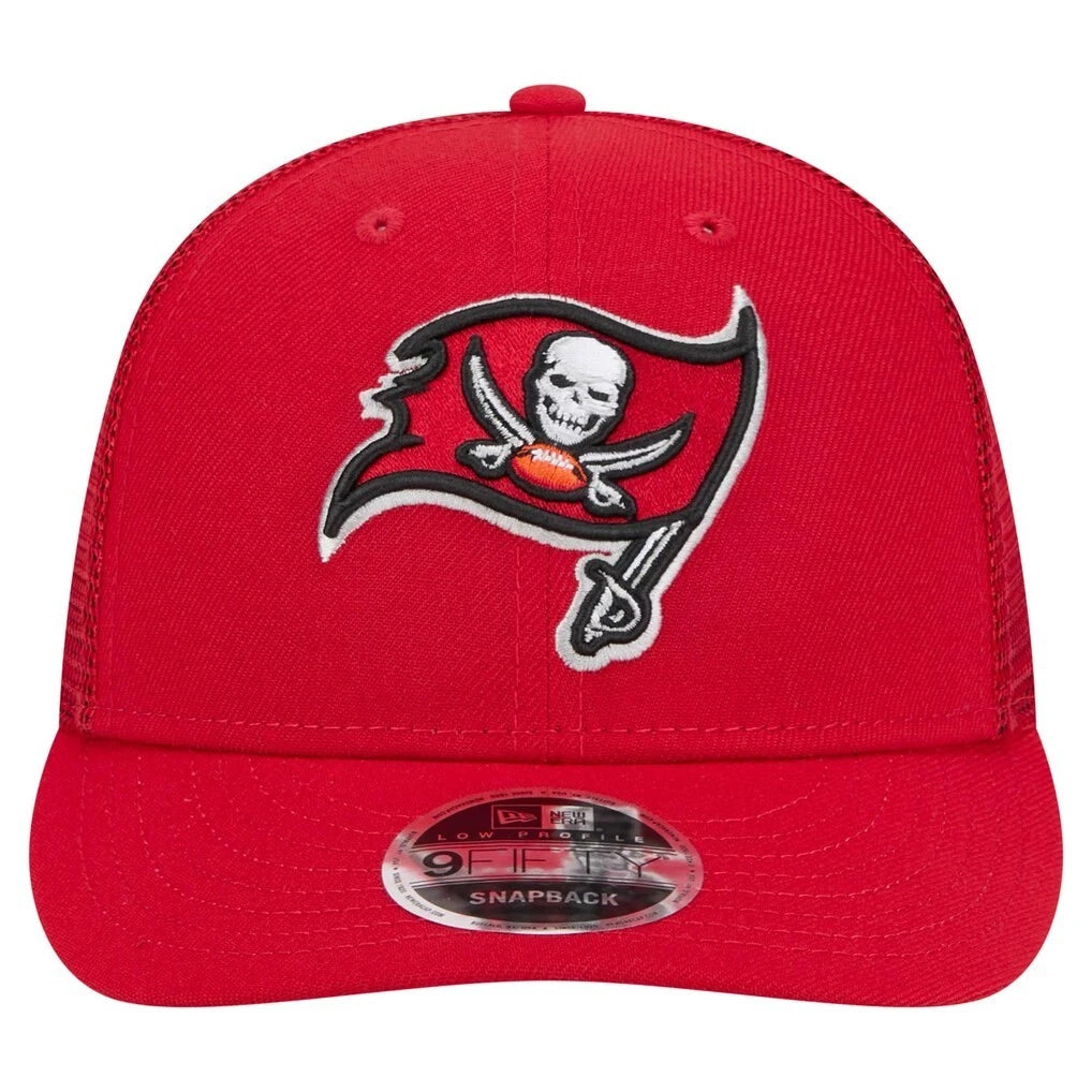 New Era Tampa Bay Buccaneers 9FIFTY 950 Trucker Snapback Hat
