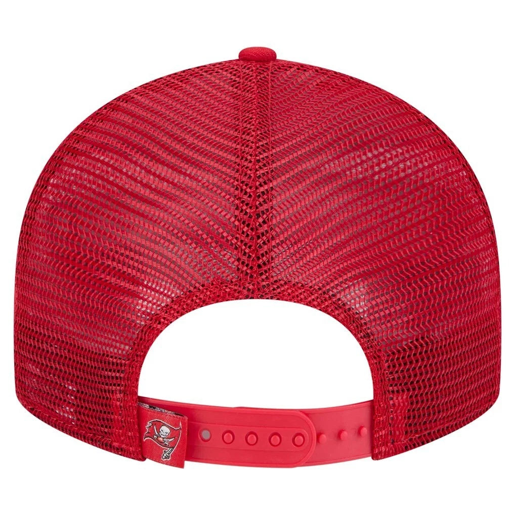 New Era Tampa Bay Buccaneers 9FIFTY 950 Trucker Snapback Hat