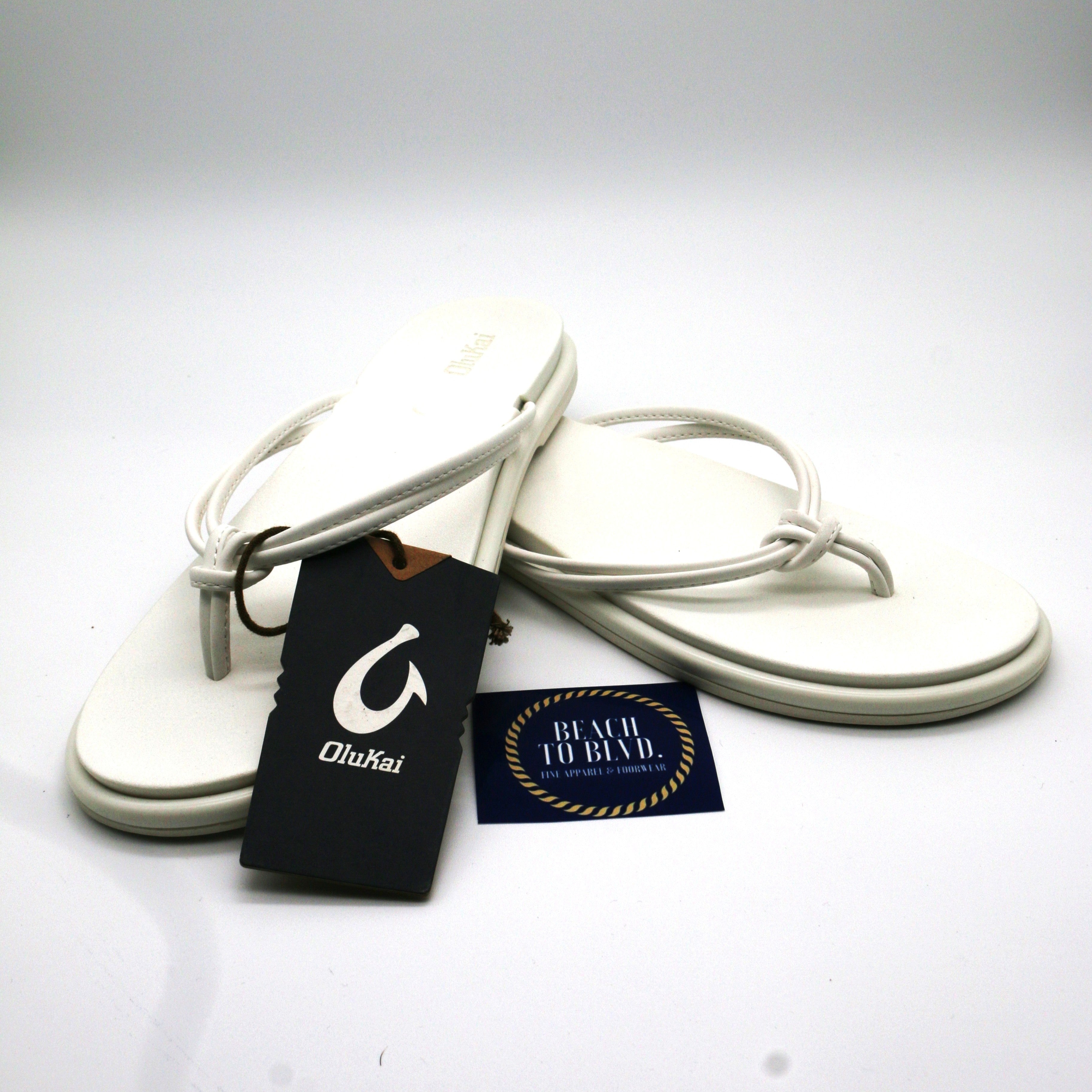 Olukia 'Aka Women’s Colorful Beach Sandals - BeachToBlvd