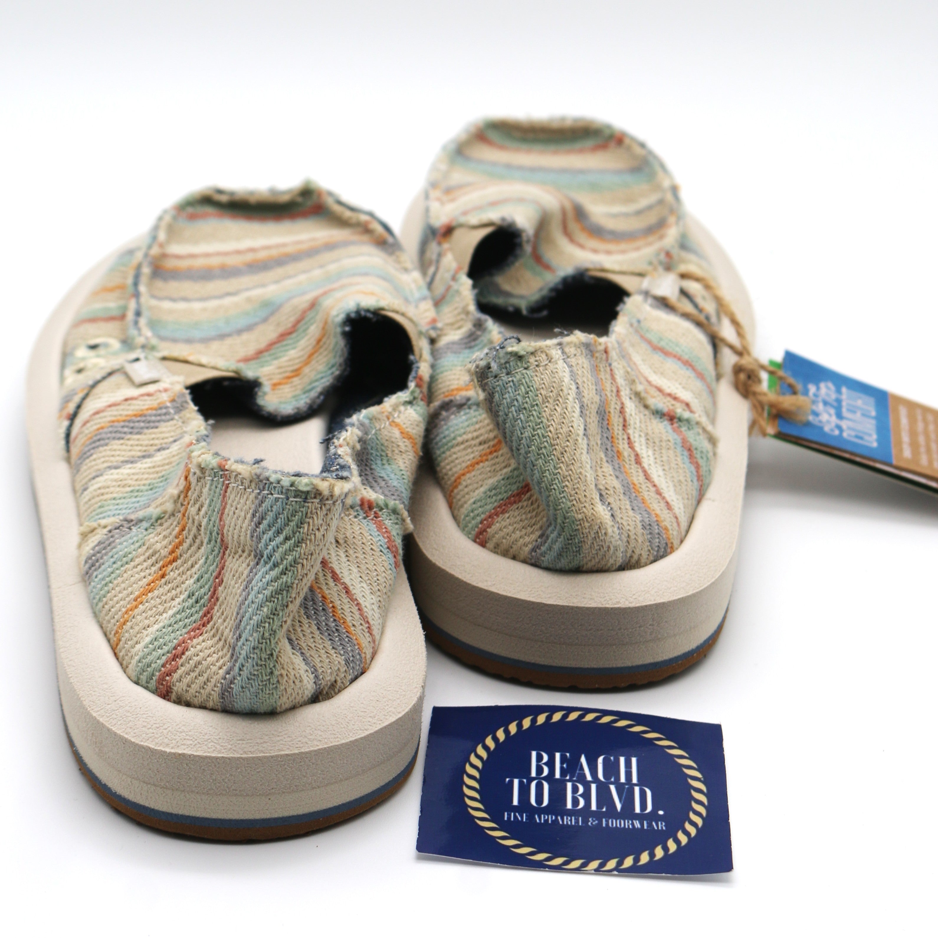 Sanuk Donna St Blanket SNMU - Women - BeachToBlvd
