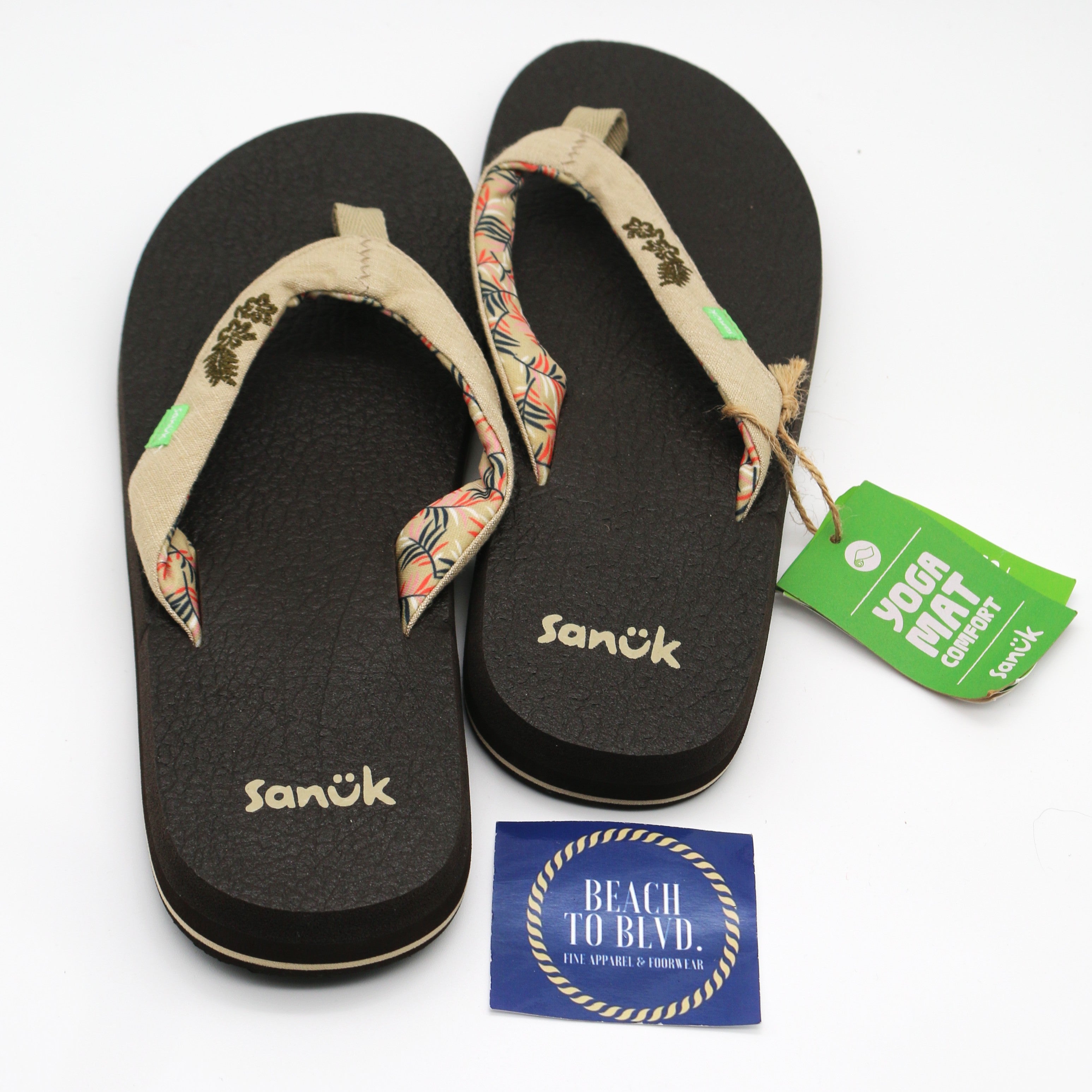 Sanuk Yoga Paradise II - Women -Natural Paradise Palm - BeachToBlvd