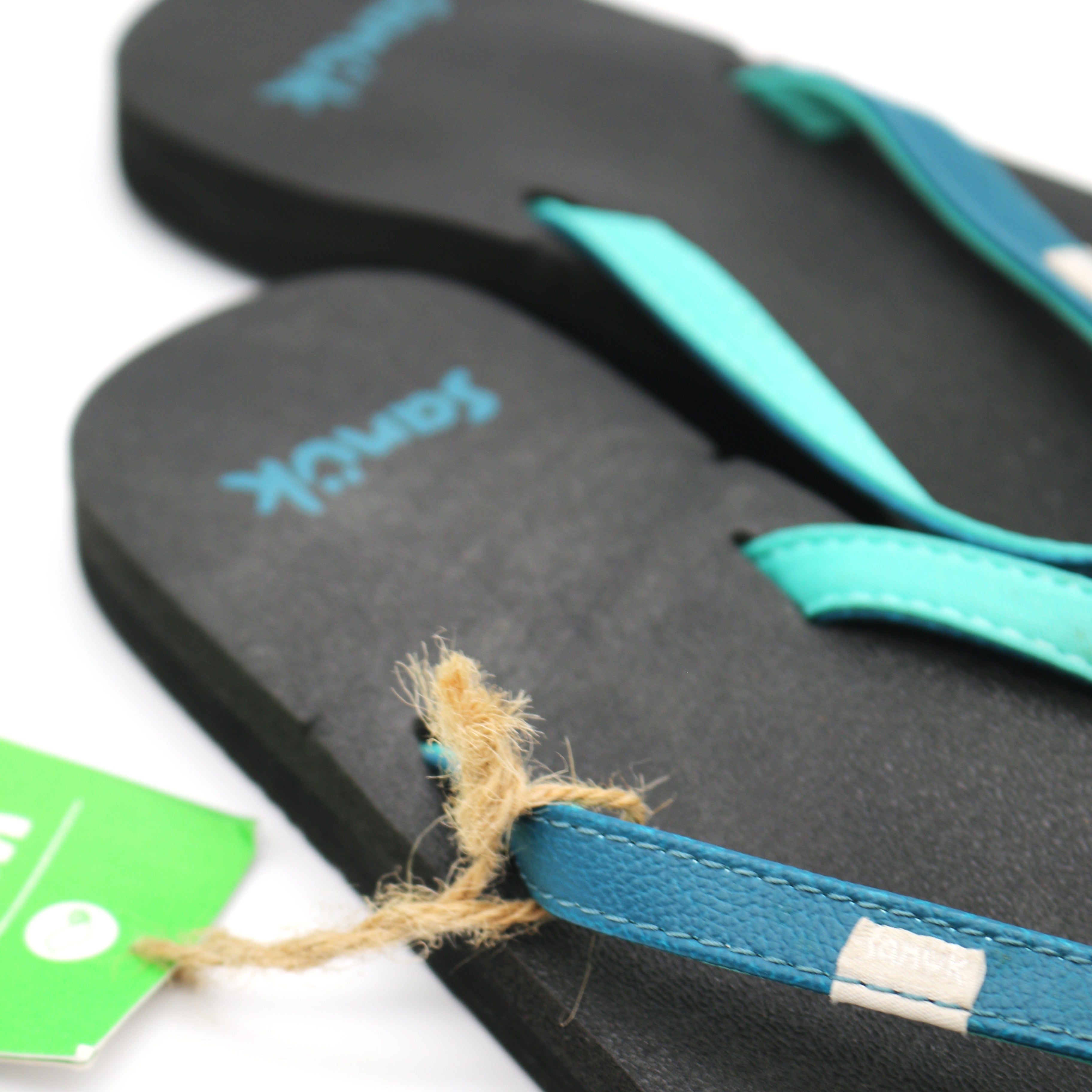 Sanuk Yoga Joy Womens Flip Flops- DPTL - BeachToBlvd