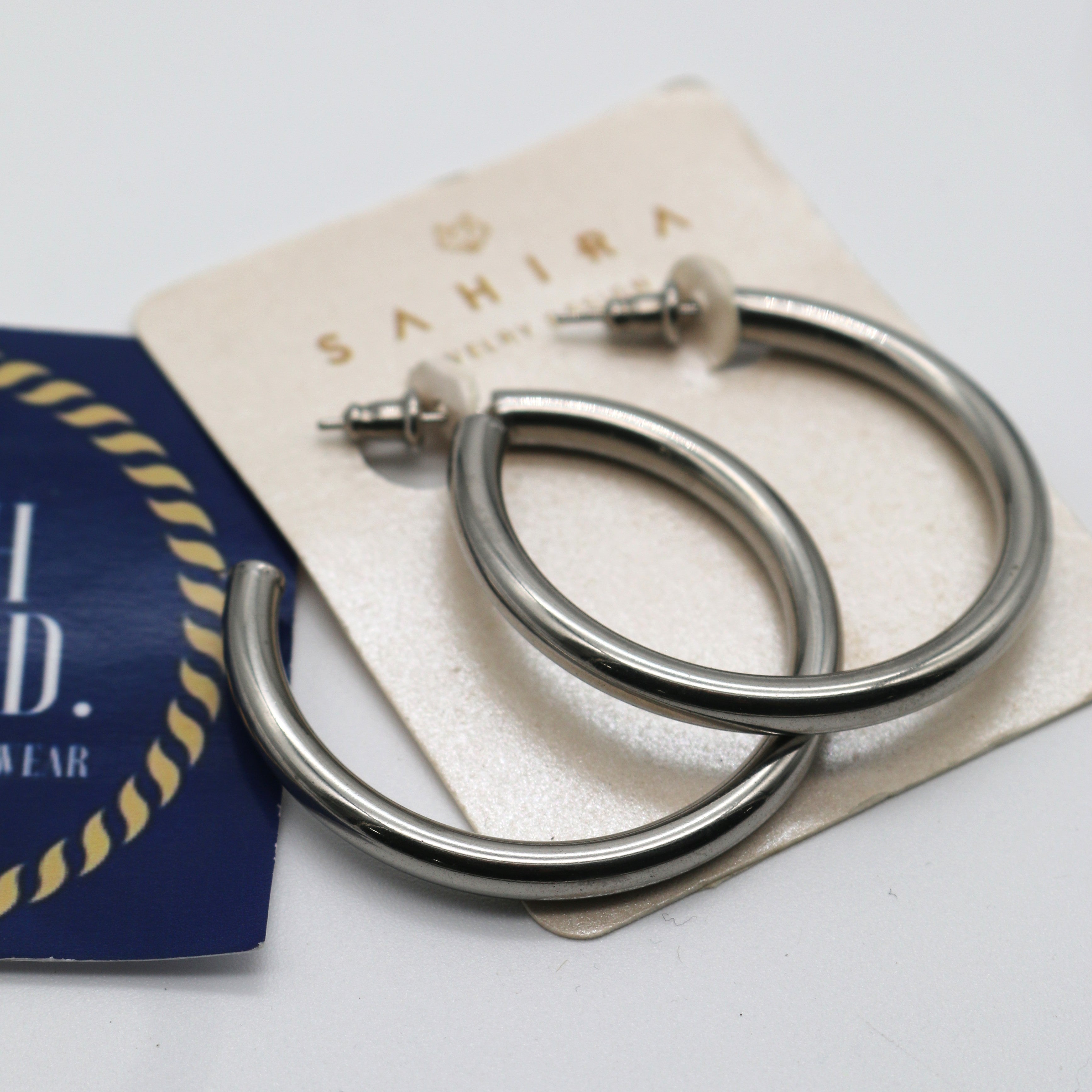 Sahira Clara Hoop 1.4 Inches Silver