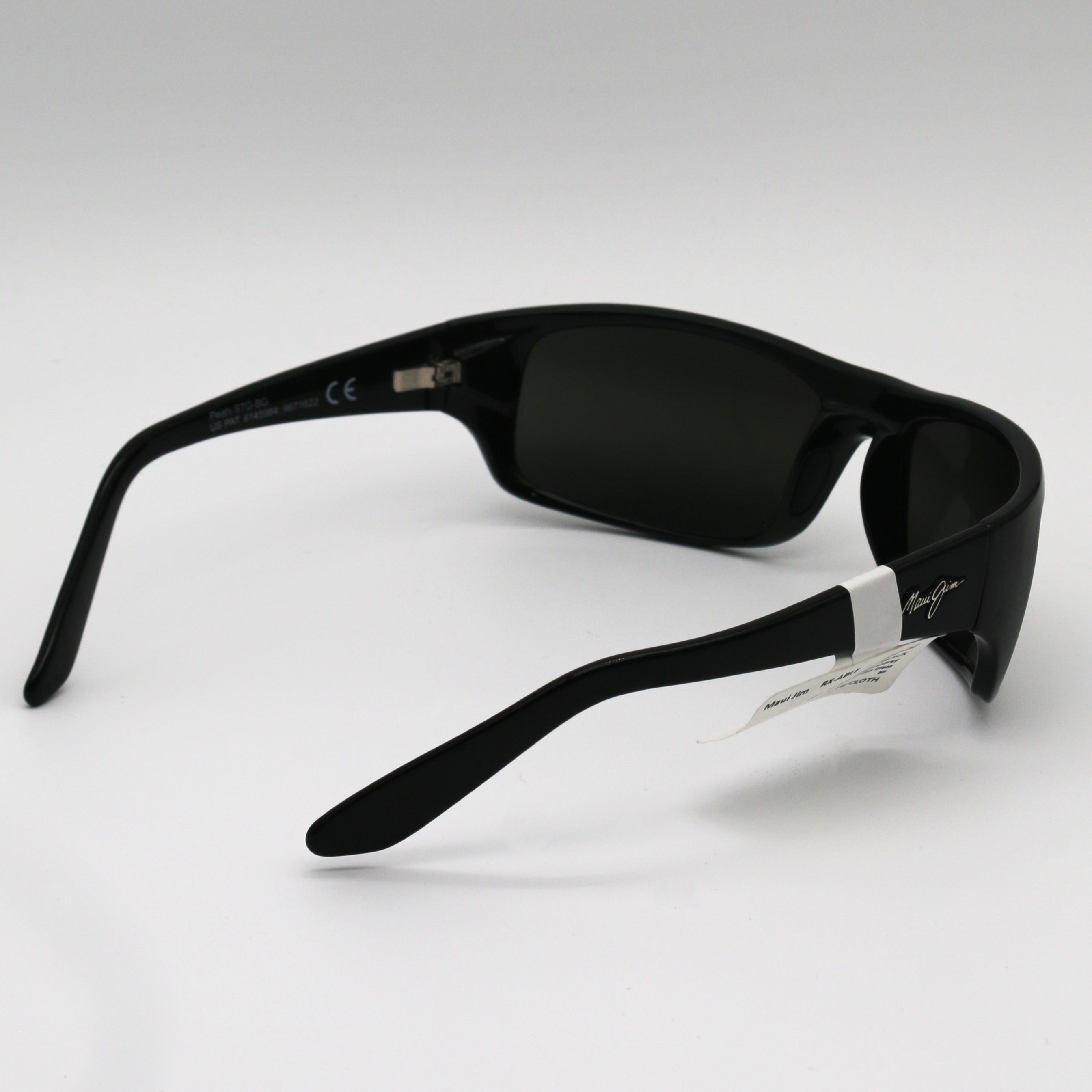 Maui Jim Sunglasses Peahi Wrap Sunglasses - Gloss Black - 202-02 - BeachToBlvd