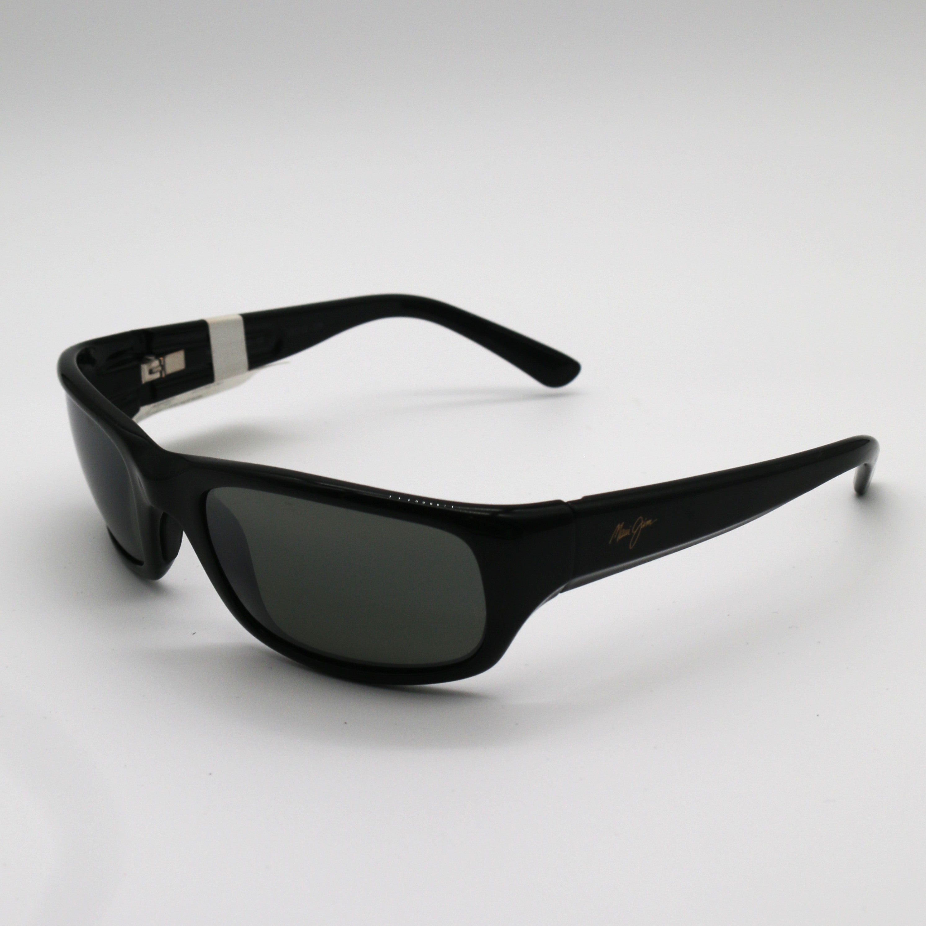 Maui Jim Sunglasses Stingray Gloss Black Frame w/ Neutral Gray Lens - BeachToBlvd