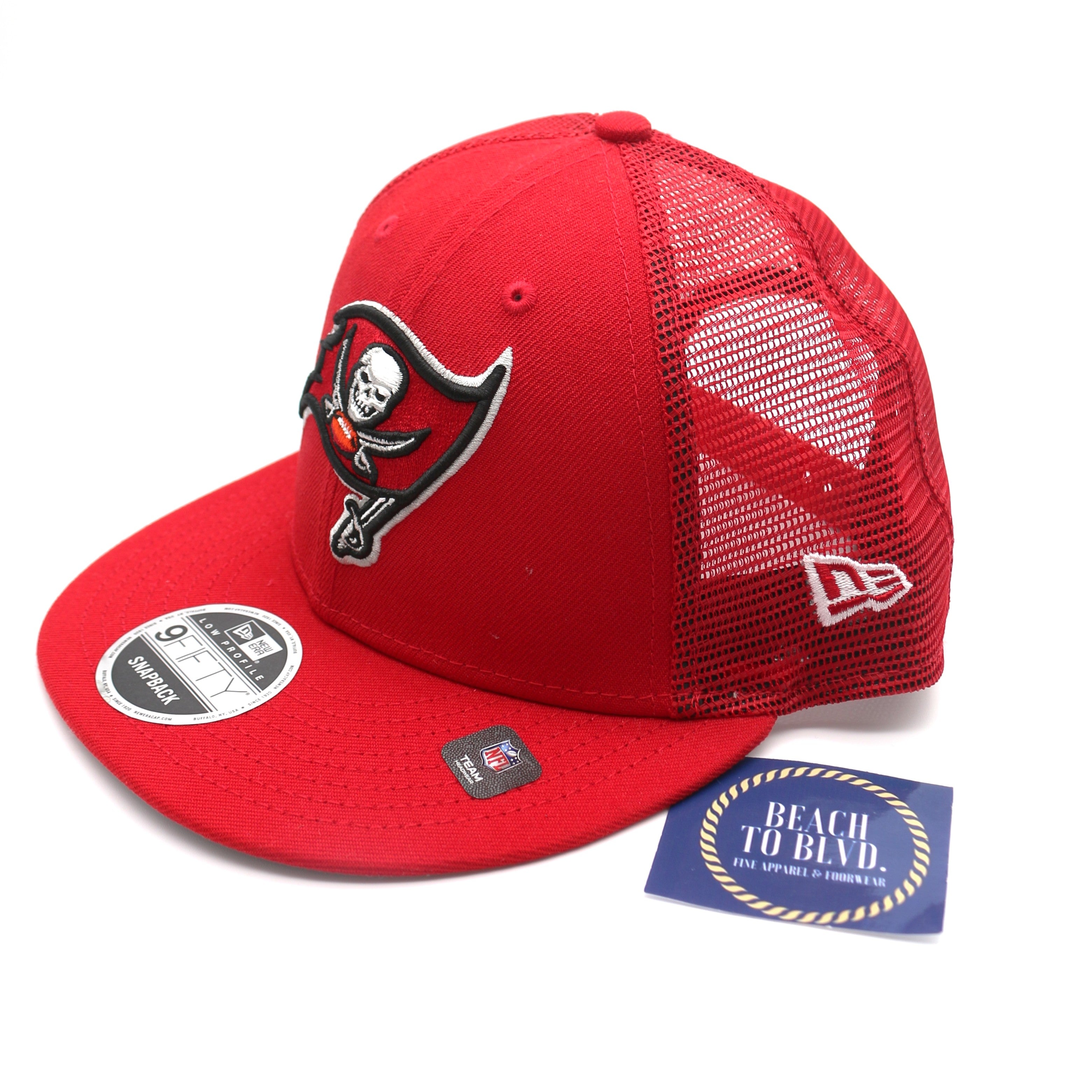 New Era Tampa Bay Buccaneers 9FIFTY 950 Trucker Snapback Hat