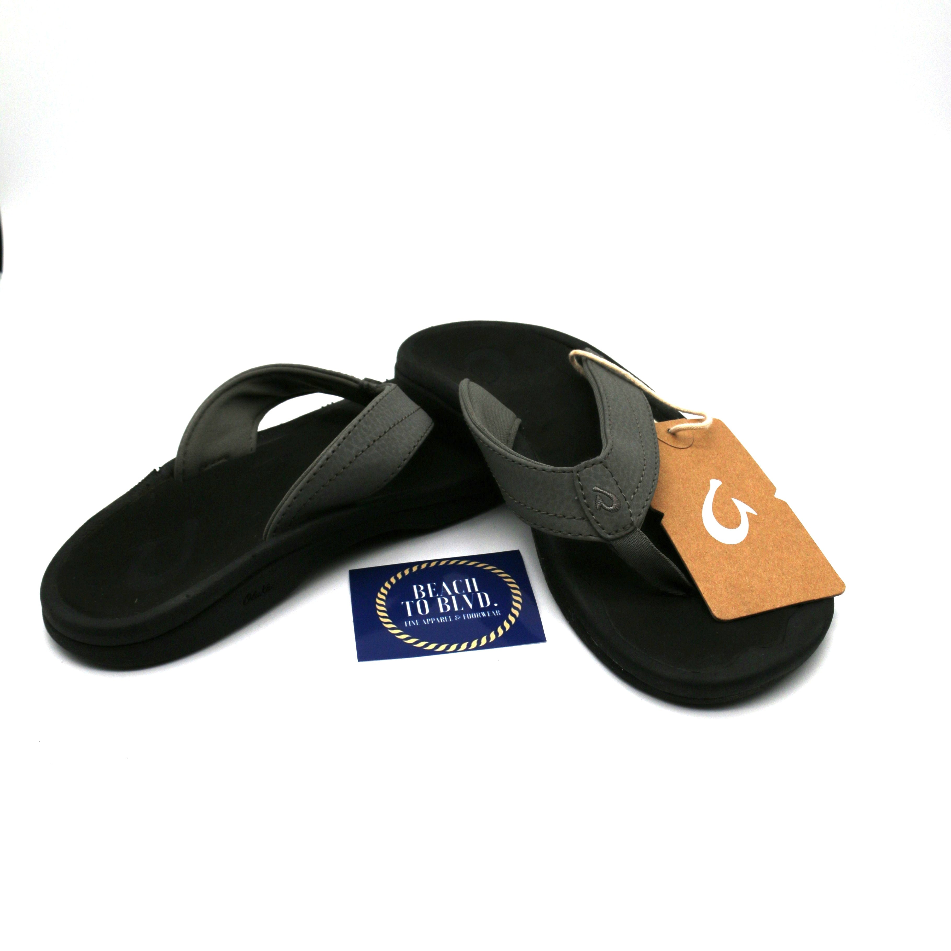 Olukai Ohana Women's Water-Friendly Beach Sandals - Charcoal / Onyx - BeachToBlvd