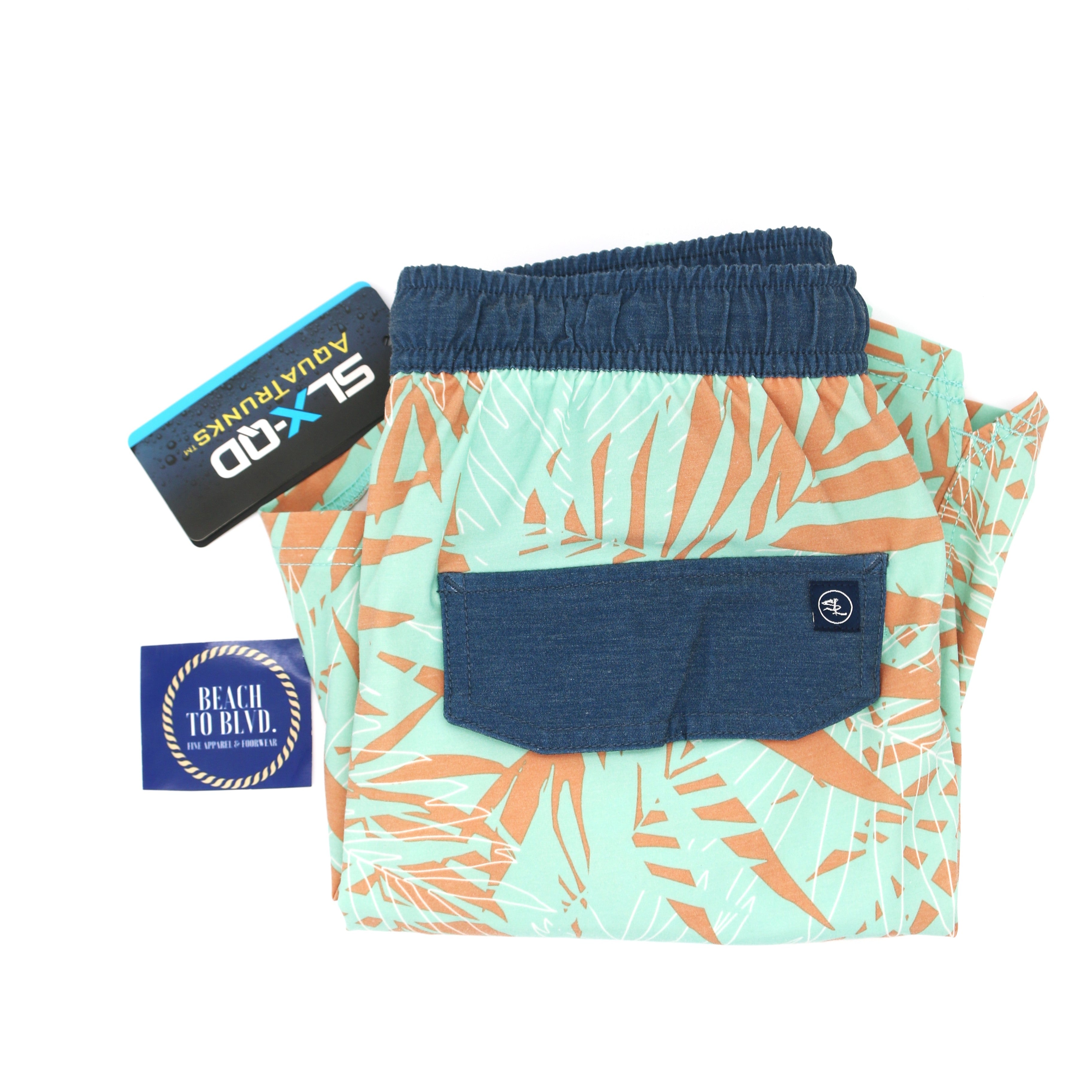 SALT LIFE JUNGLE VIBES SHORTS - SLM4098 - BeachToBlvd