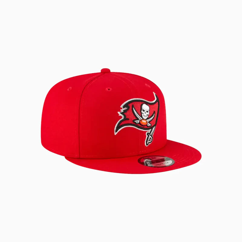 New Era Tampa Bay Buccaneers Basic 9FIFTY 950 Snapback Hat