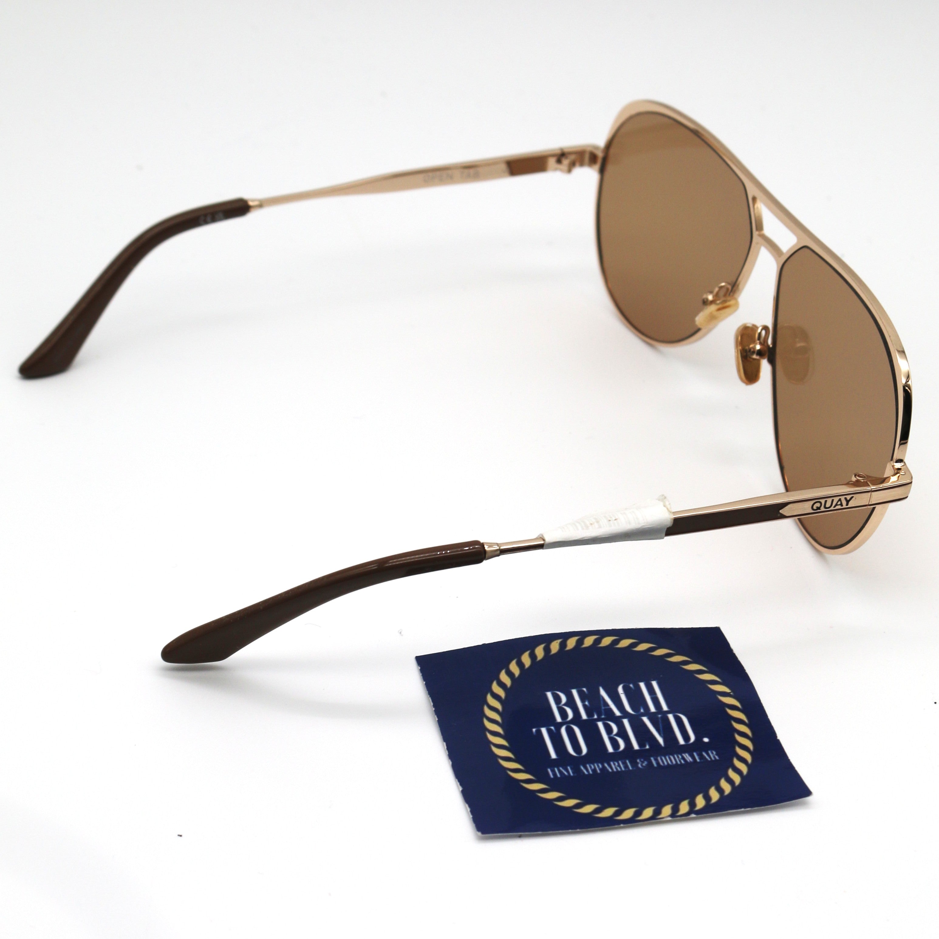 Quay OPEN TAB- Brushed Gold Doe Frame / Tan Lens